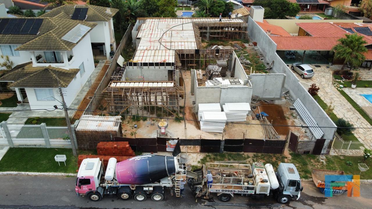 Casa em construção, vista de cima